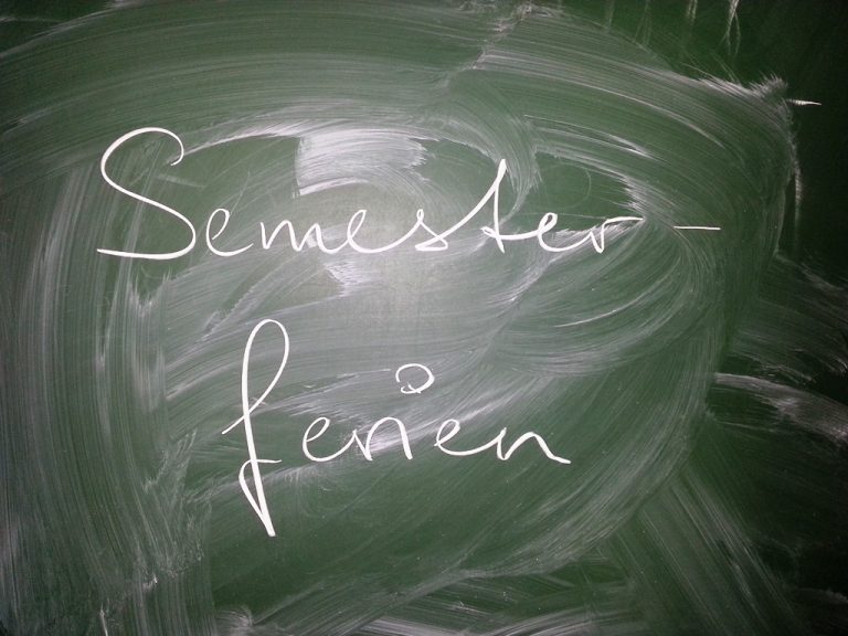 Mehr über den Artikel erfahren Schöne Semesterferien!